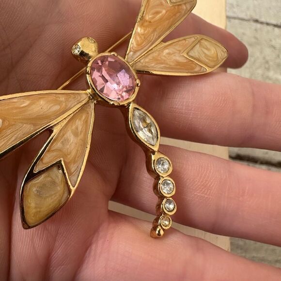 Vintage Kenneth Lane Avon Dragonfly Brooch - Picture 3 of 7